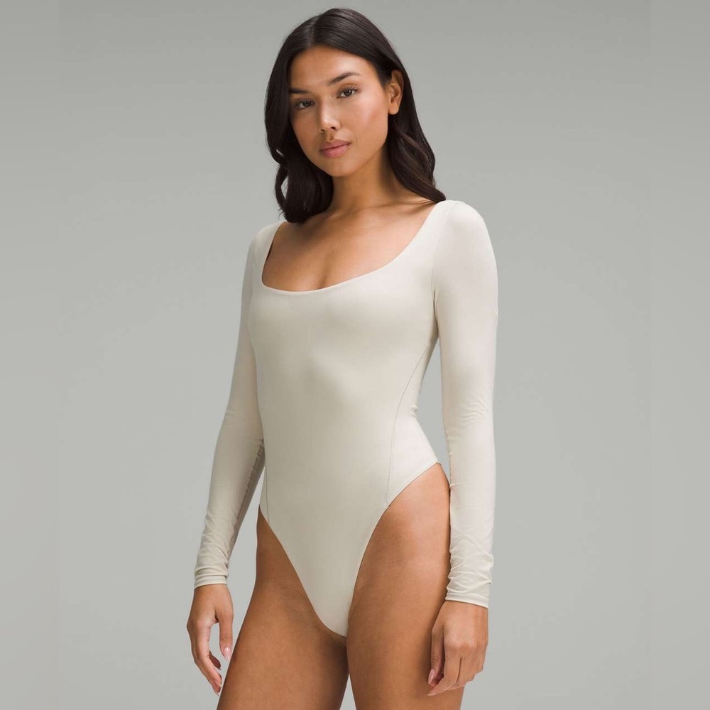 NWT Lululemon Wundermost Ultra Soft Nulu Square Neck LS Bodysuit Mojave Tan Sz M